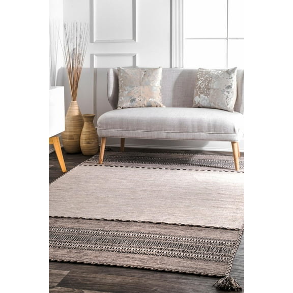nuLOOM Deetta Banded Tassel Area Rug, 4' x 6', Light Beige