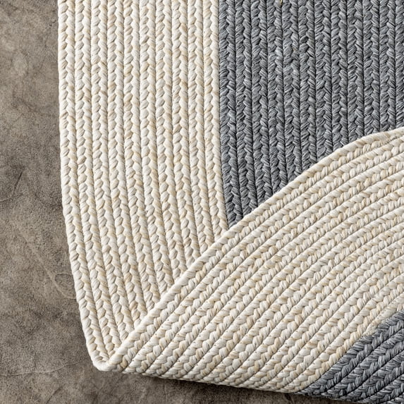 nuLOOM Indoor/Outdoor Braided Solid Border Delaine Area Rug, 2' 6" x 8', Oval, Delaine Grey