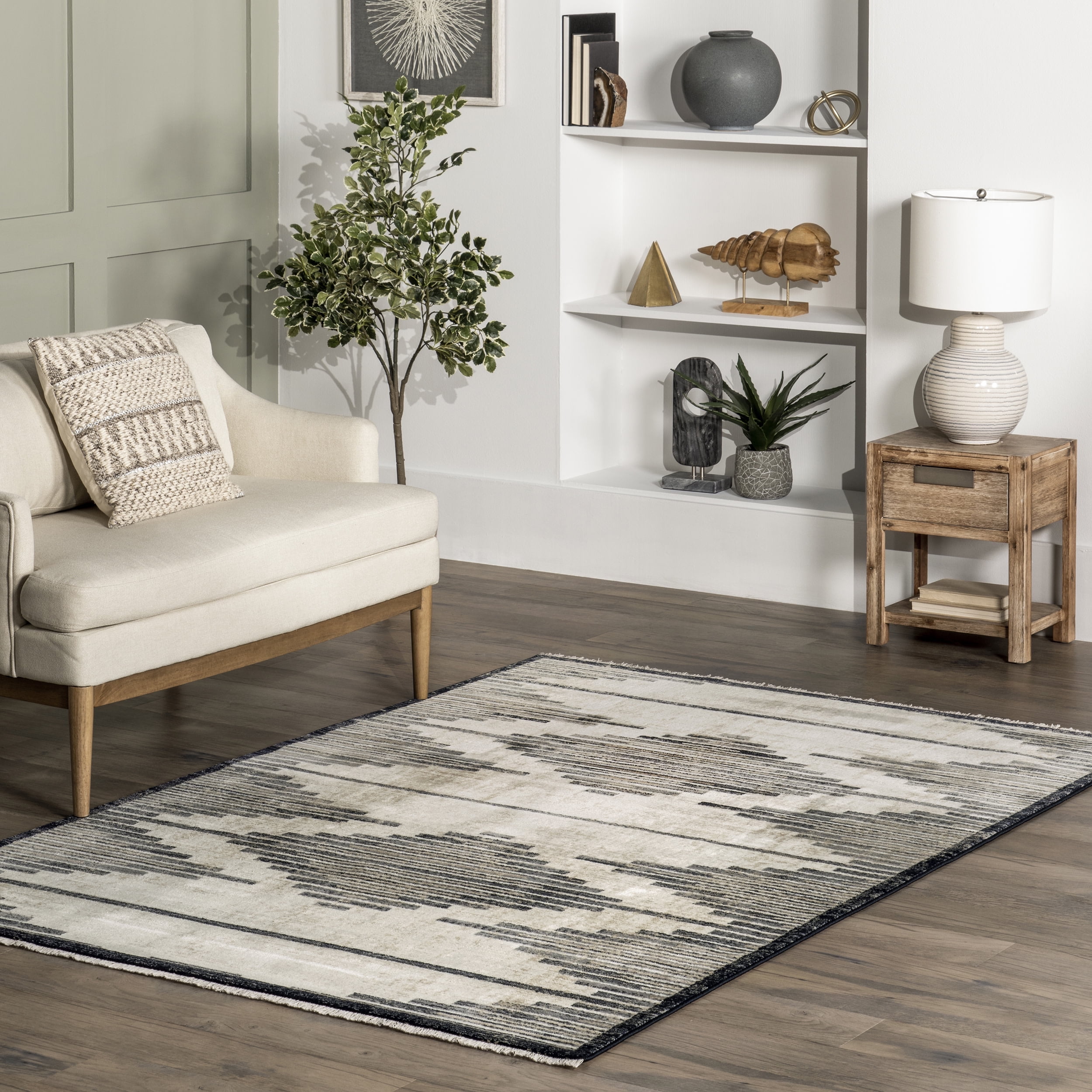 nuLOOM Delfina Striped Moroccan Fringe Area Rug, 5' x 7' 10", Beige