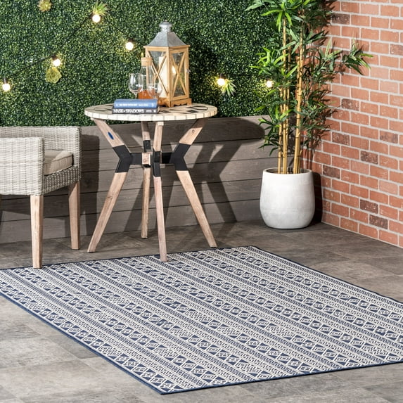 nuLOOM Devon Geometric Stiped Indoor/Outdoor Area Rug, 6' 7" x 9', Navy
