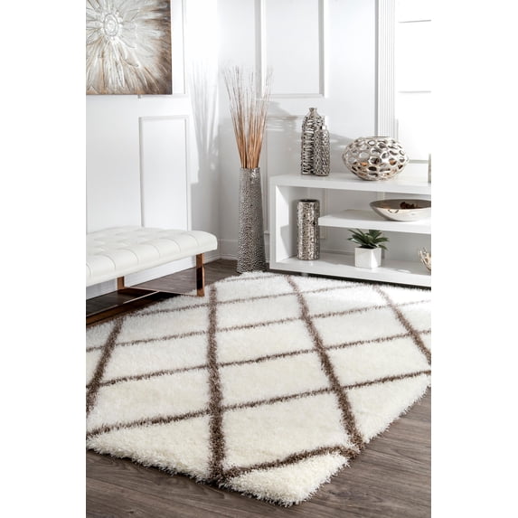 nuLOOM Diamond Shag Area Rug