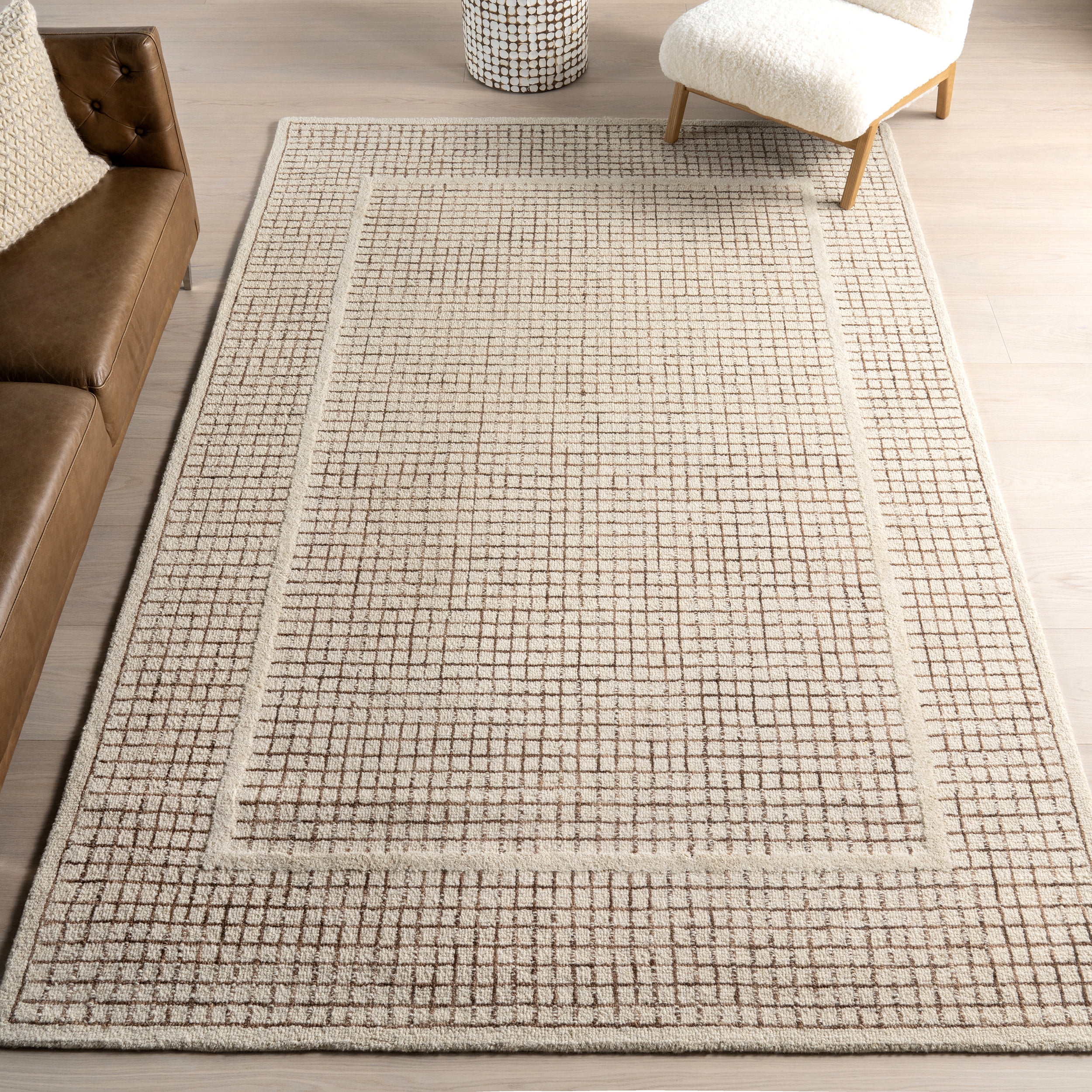 Ivory Geometric Tufted Handmade Wool Area Rug, 4' x 6'