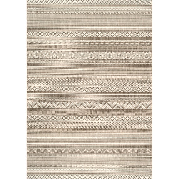 nuLOOM Erlinda Tribal Indoor/Outdoor Area Rug, 5' 3" x 7' 6", Beige