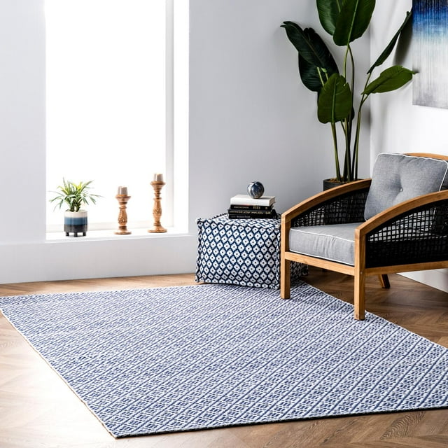 nuLOOM Hand Loomed Area Rug