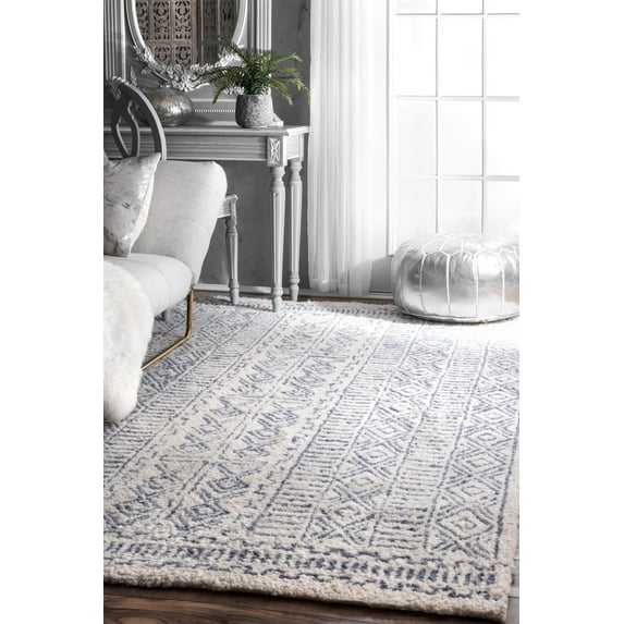 nuLOOM Hand Tufted Evita Area Rug