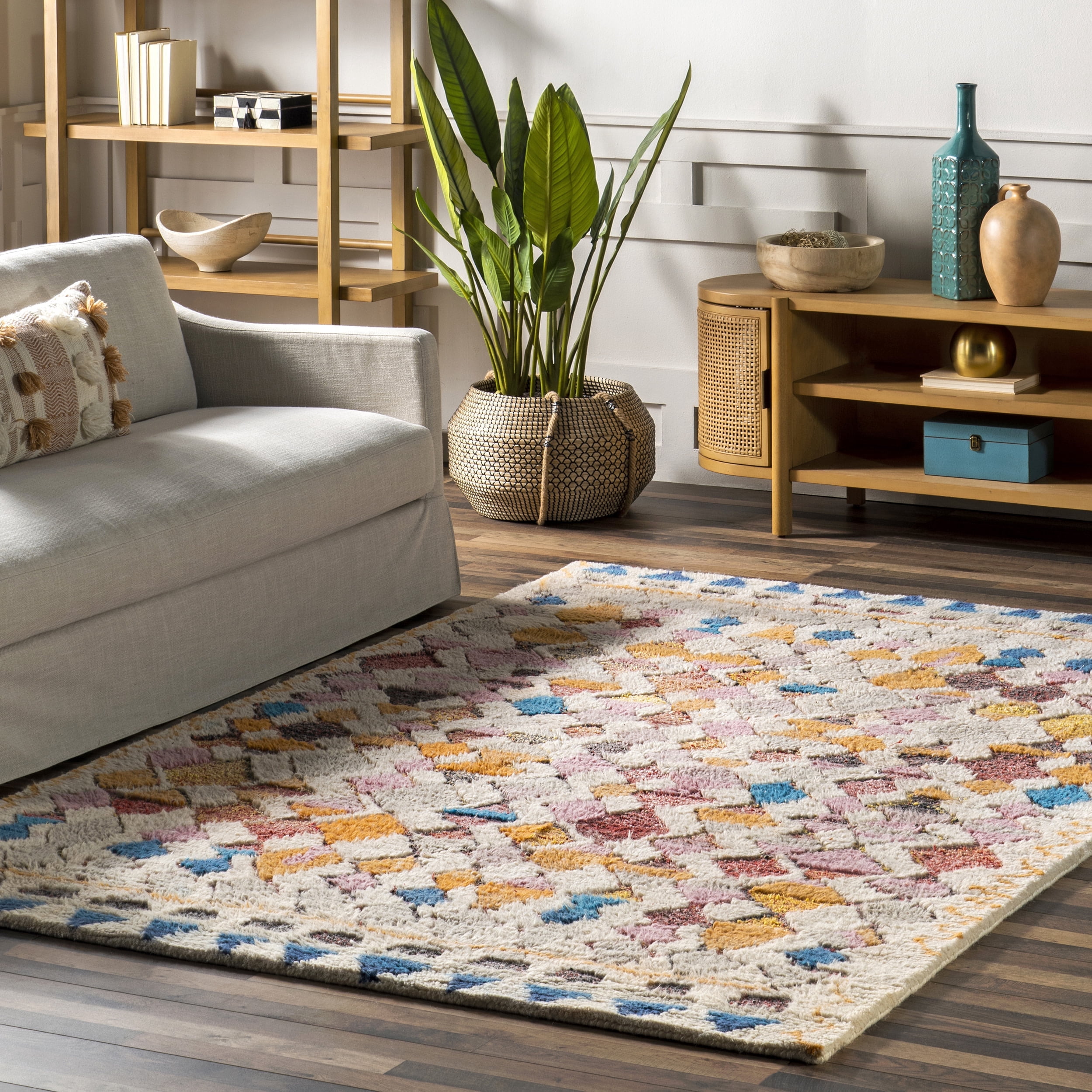 nuLOOM Hand Tufted Moroccan Helaine Shaggy Area Rug, 2' 6" x 8', Multi