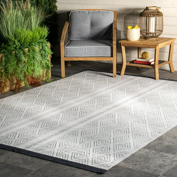 nuLOOM Indoor/Outdoor Striped Miriam Area Rug, 2' x 4', Miriam Grey