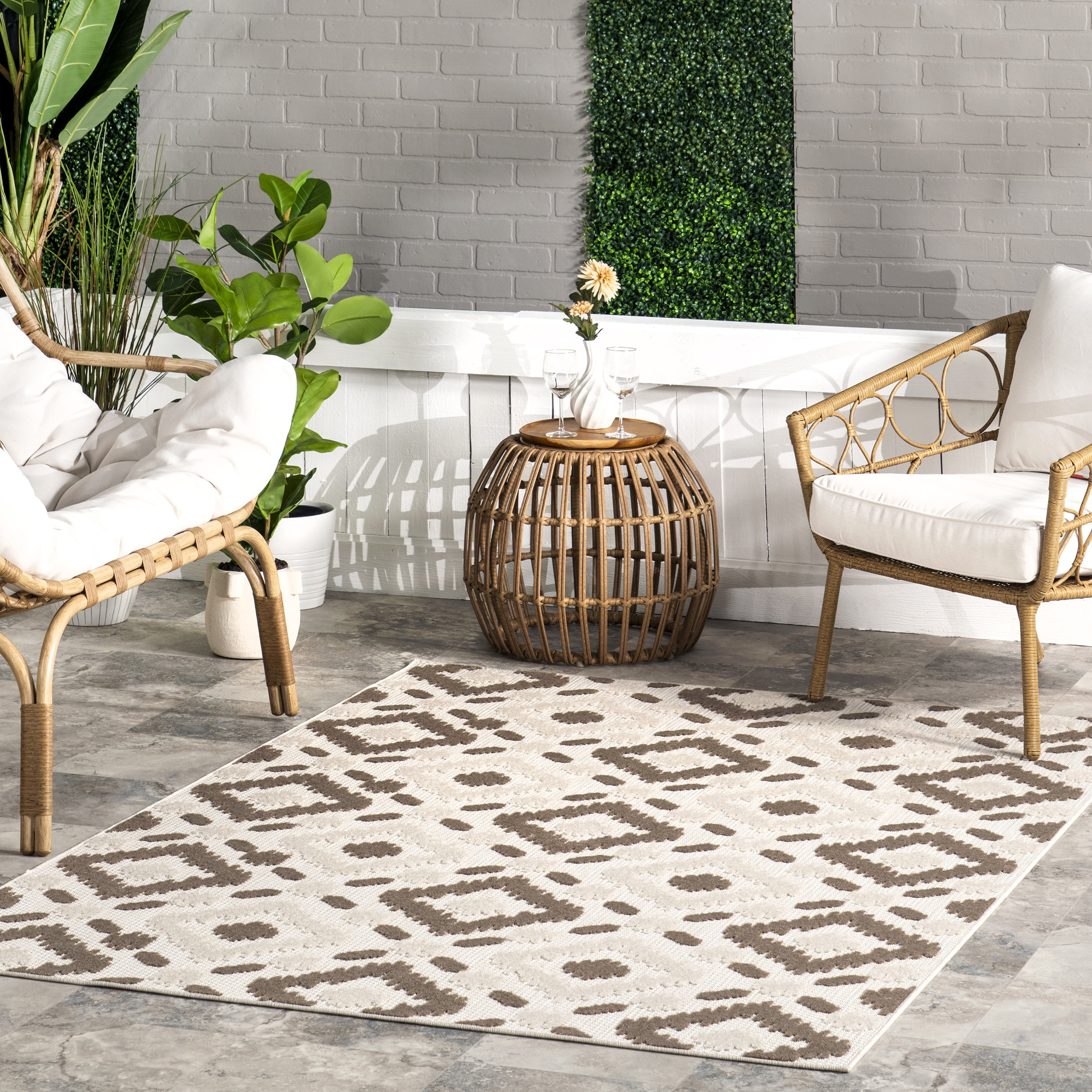 Multicolor Diamond Geometric Synthetic Indoor/Outdoor Area Rug