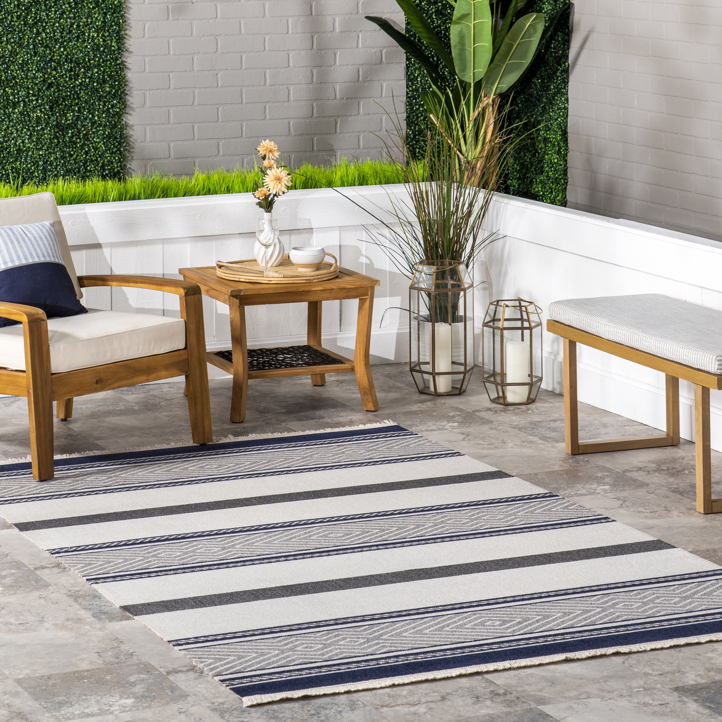 nuLOOM Ivey Modern Striped Indoor/Outdoor Fringe Area Rug, 5' x 8 ...