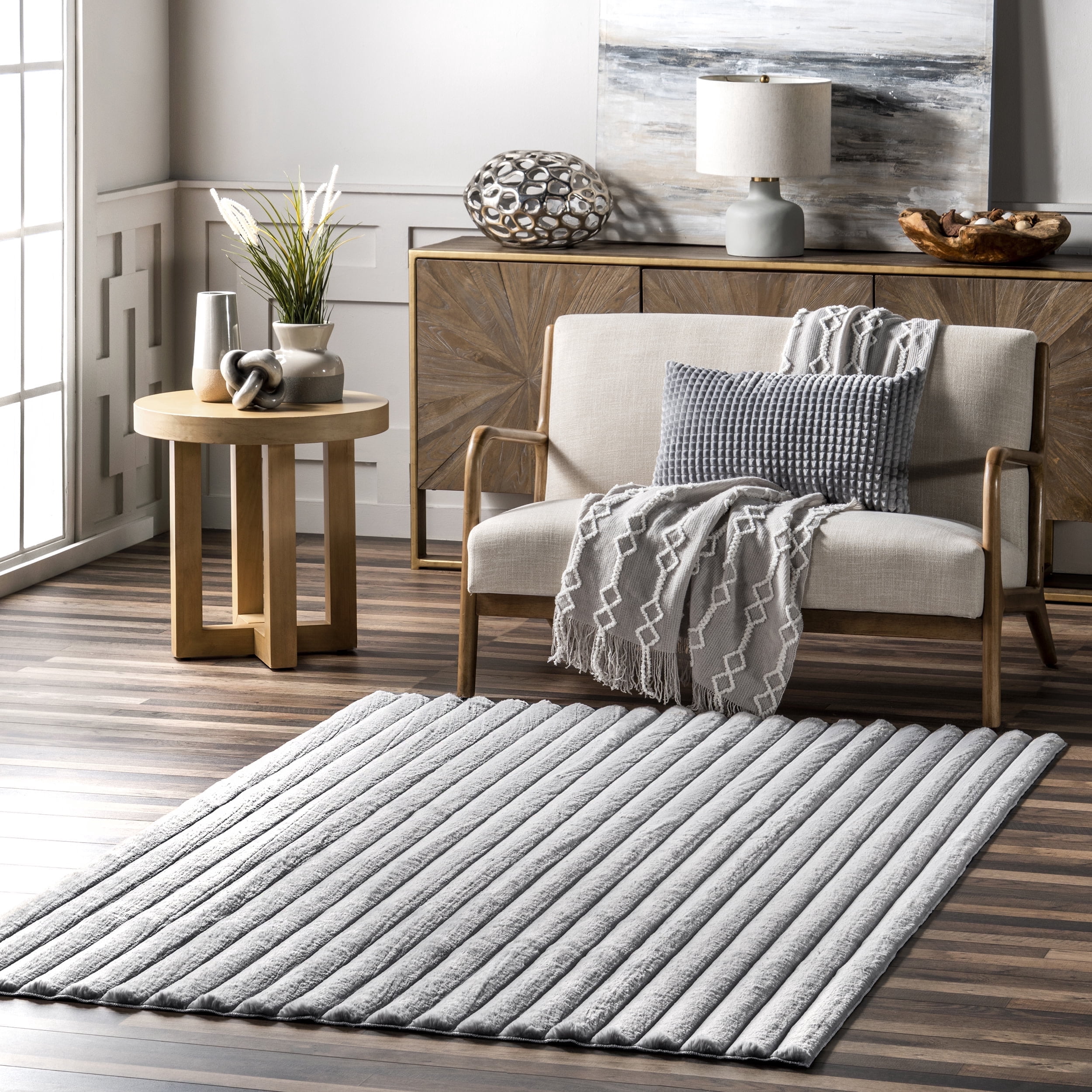 nuLOOM Kai Stripe Faux Rabbit Machine Washable Area Rug, 5' x 8 ...