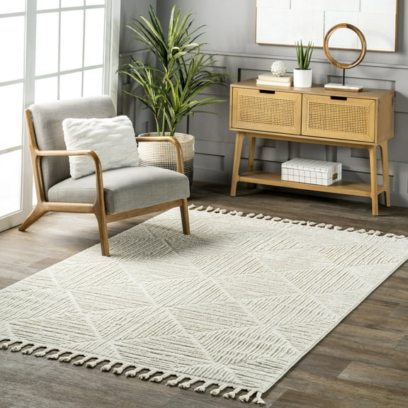 nuLOOM Kerry Textured Geometric Tasseled Area Rug, 6' 7" x 9', Cream