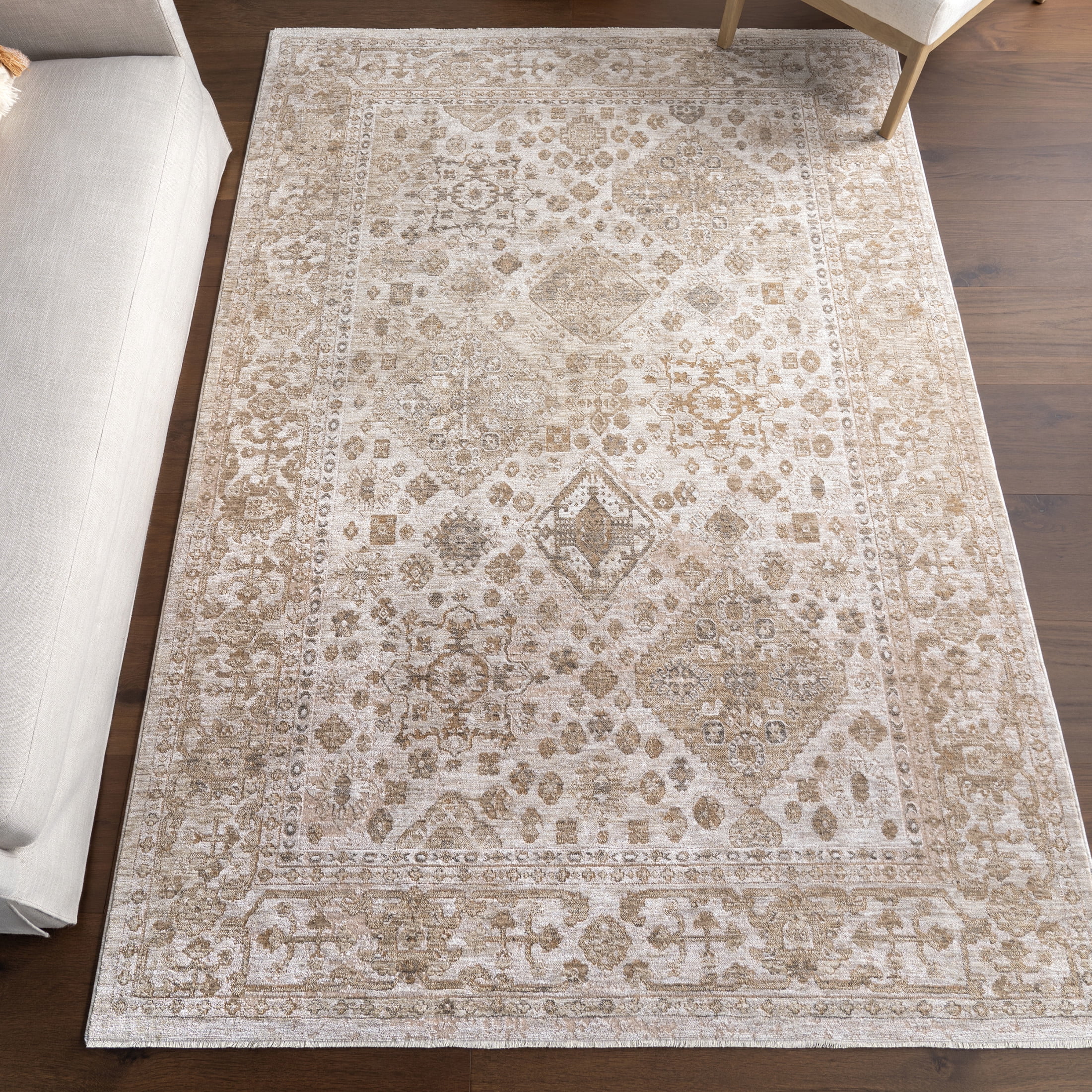 Handmade Taupe Synthetic Medallion Fringe Area Rug, 4' x 6'