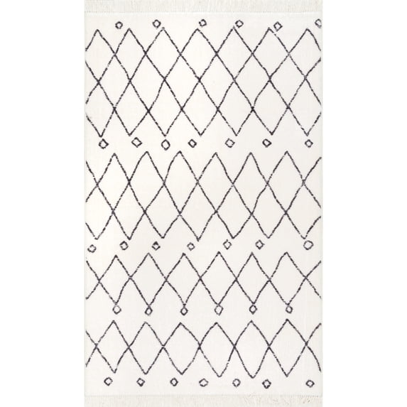 nuLOOM Krystal Trellis Accent Rug, 3' x 5', Off White