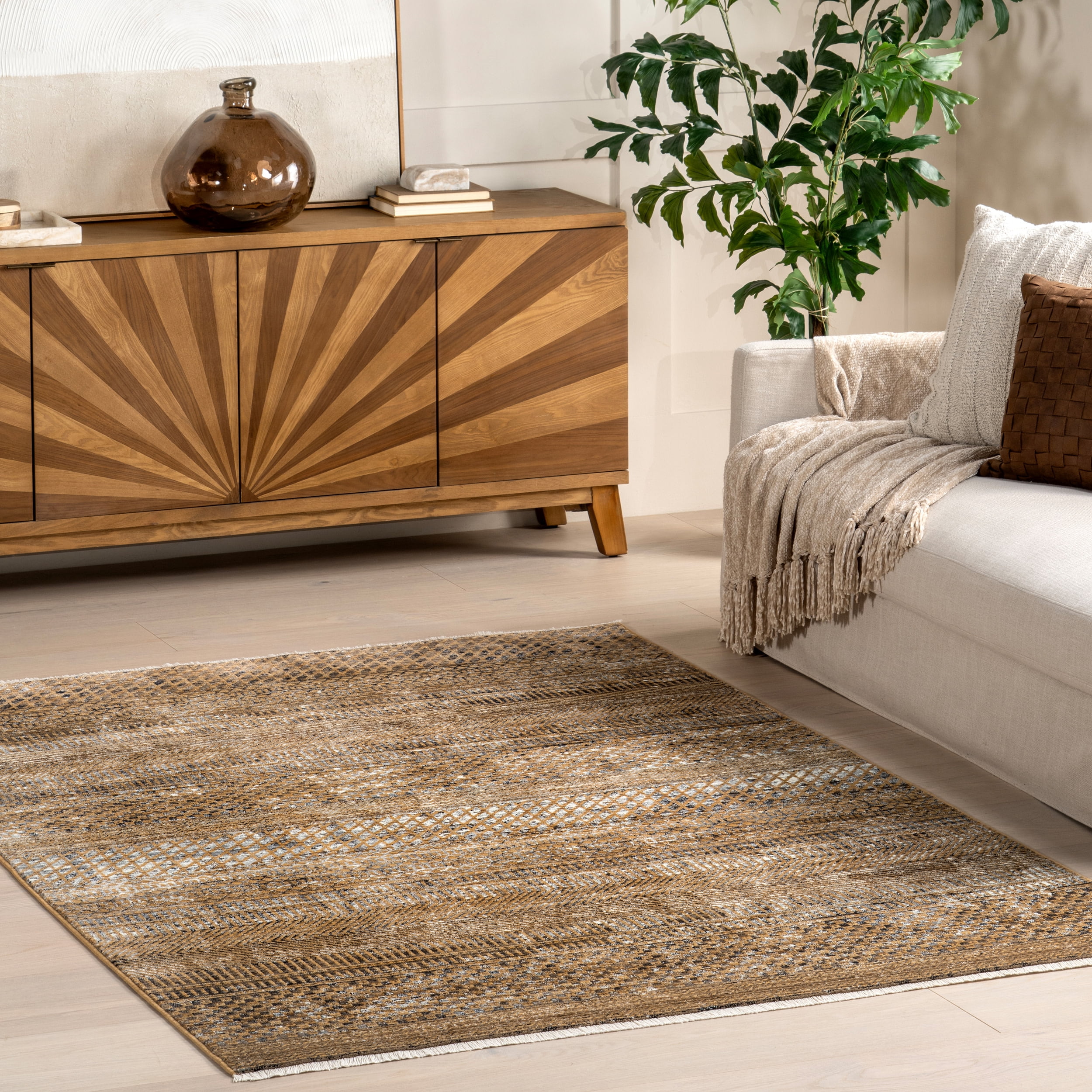 nuLOOM Lavender Geometric Fringe Area Rug, 2' 8
