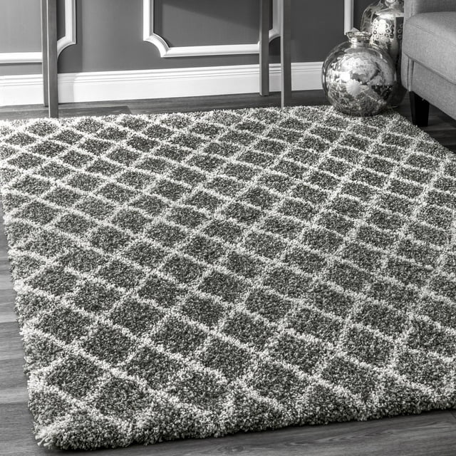 nuLOOM Lenita Trellis Shaggy Area Rug