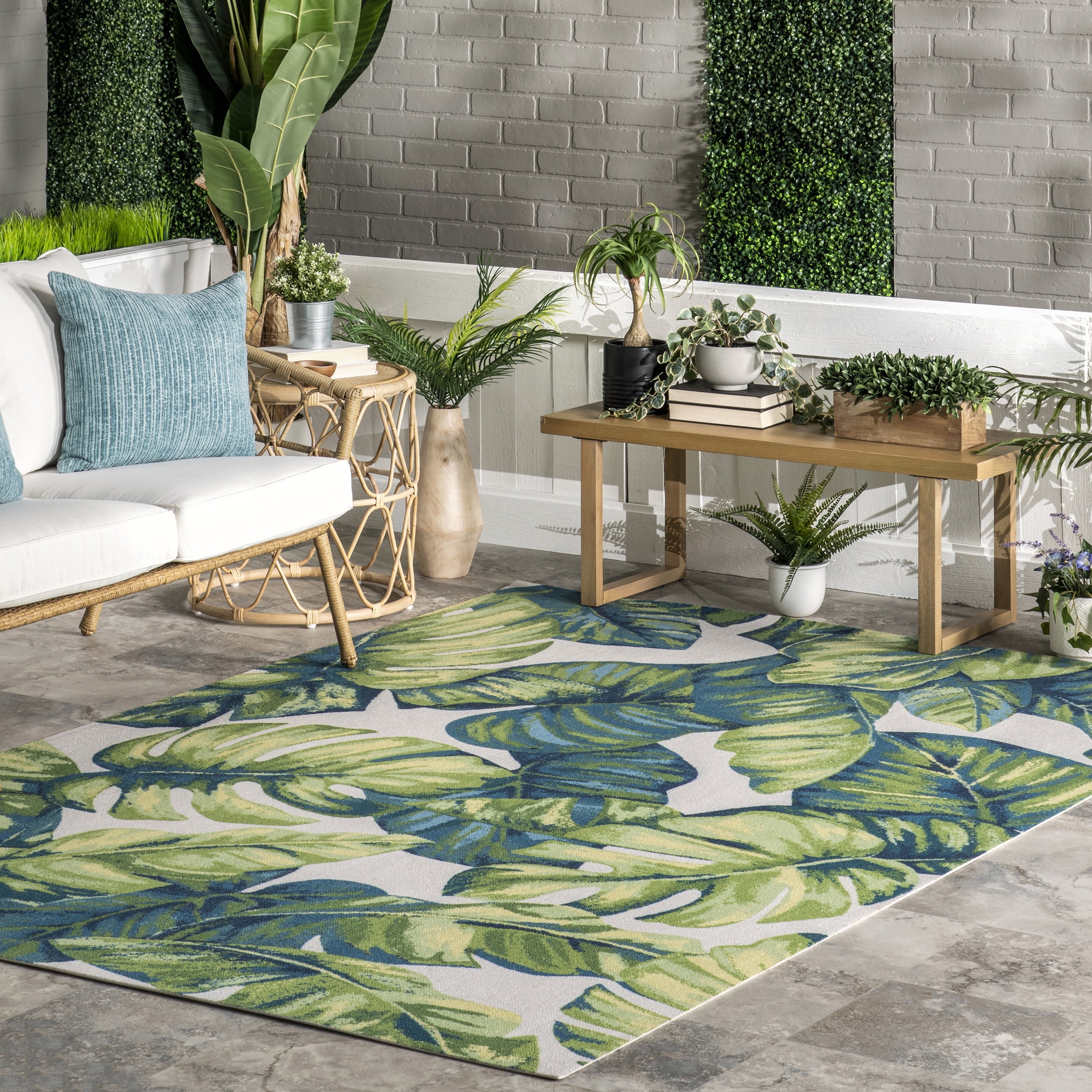 nuLOOM Lisa Floral Indoor/Outdoor Green Multicolor 10' Modern Square Rug