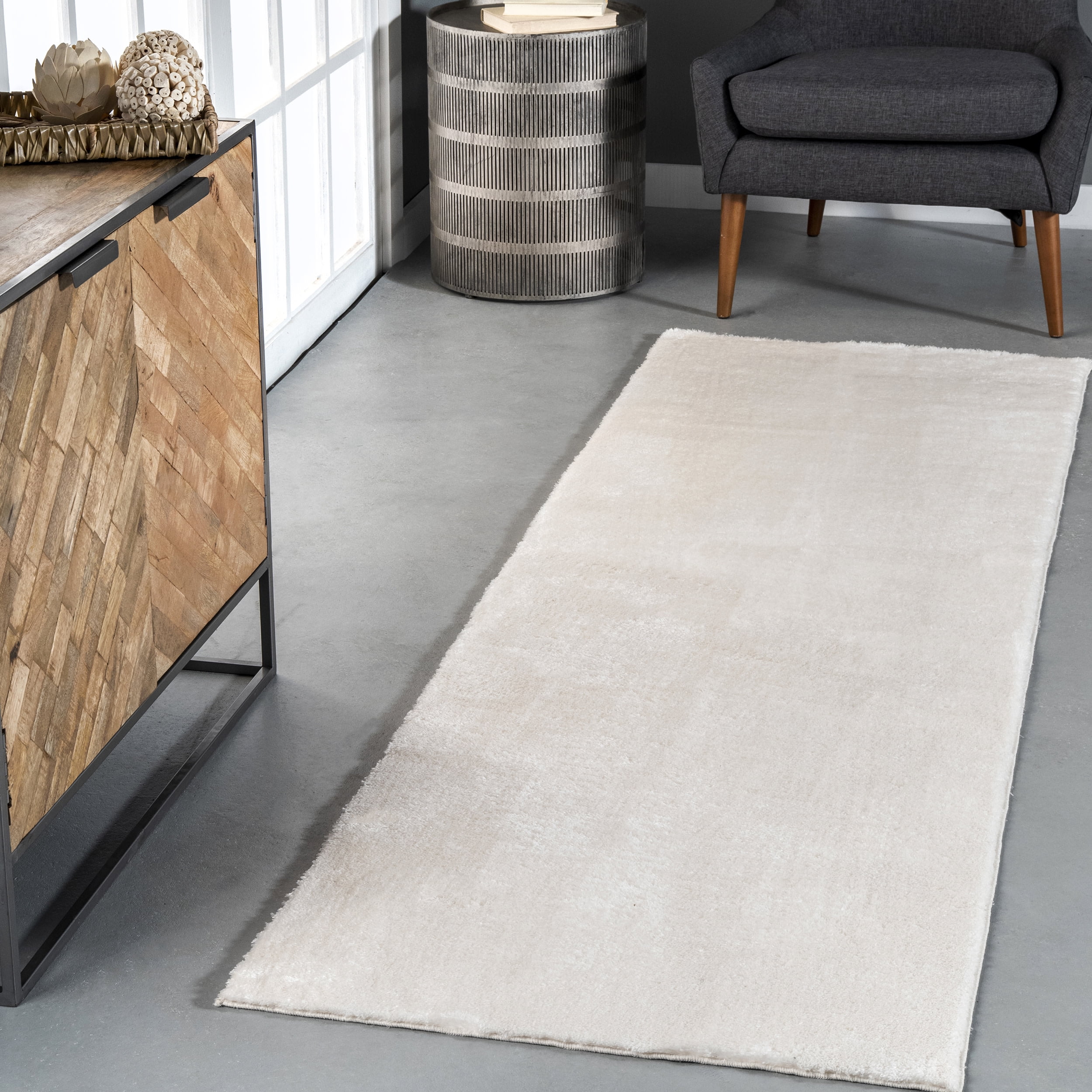 White Machine Washable Non-Slip Shag Area Rug, 2'6" x 10'