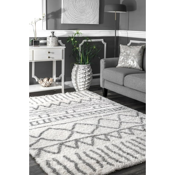nuLOOM Machine Made Renata Moroccan Shag Area Rug
