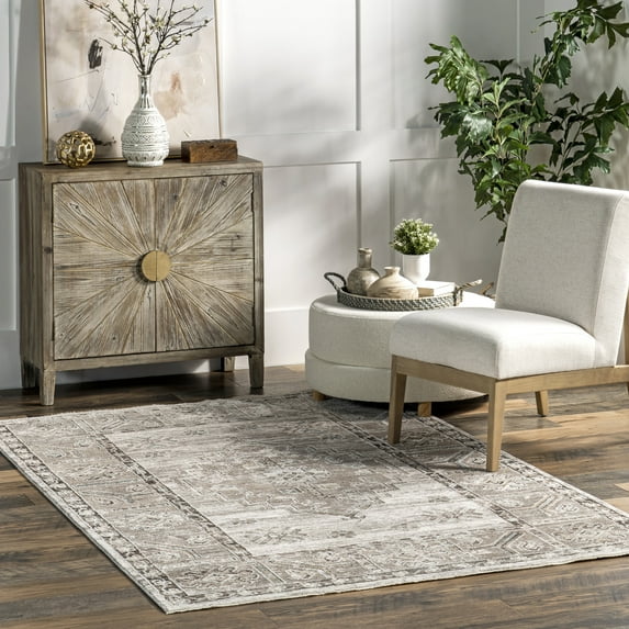 nuLOOM Magdna Vintage Medallion Fringe Area Rug, 2' 8" x 8', Beige