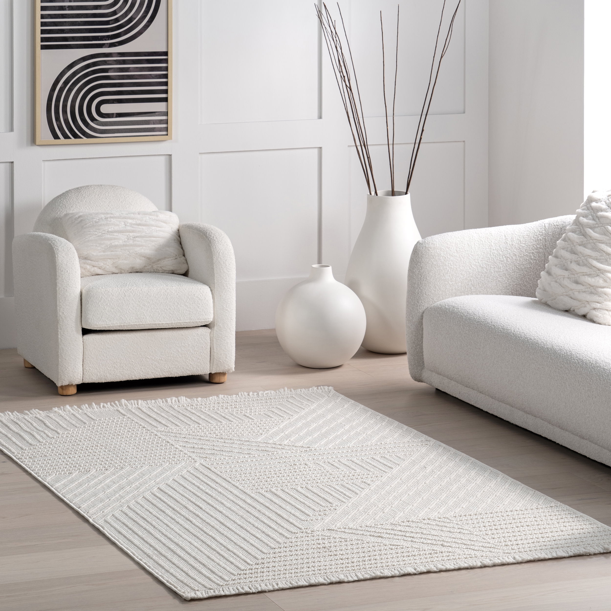 Makena Off-White Geometric Synthetic 5' x 7' Area Rug