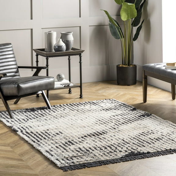 nuLOOM Mandi Soft Shag Abstract Fringe Area Rug, 4' x 6', Mandi Grey
