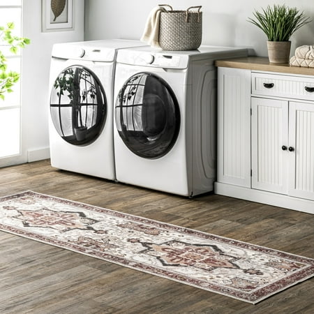 nuLOOM Miley SpinClean Machine Washable Traditional Medallion Area Rug, 2' 6" x 8', Runner, Miley Rust