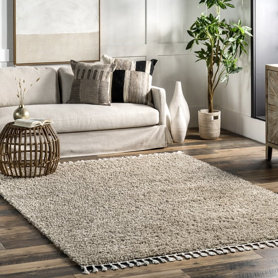nuLOOM Neva Modern Tasseled Shag Beige 6' 7" x 9' Modern Area Rug