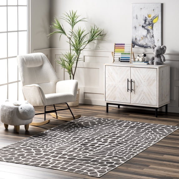 nuLOOM Nora Kids Giraffe Machine Washable Area Rug, 5' x 8', Dark Gray