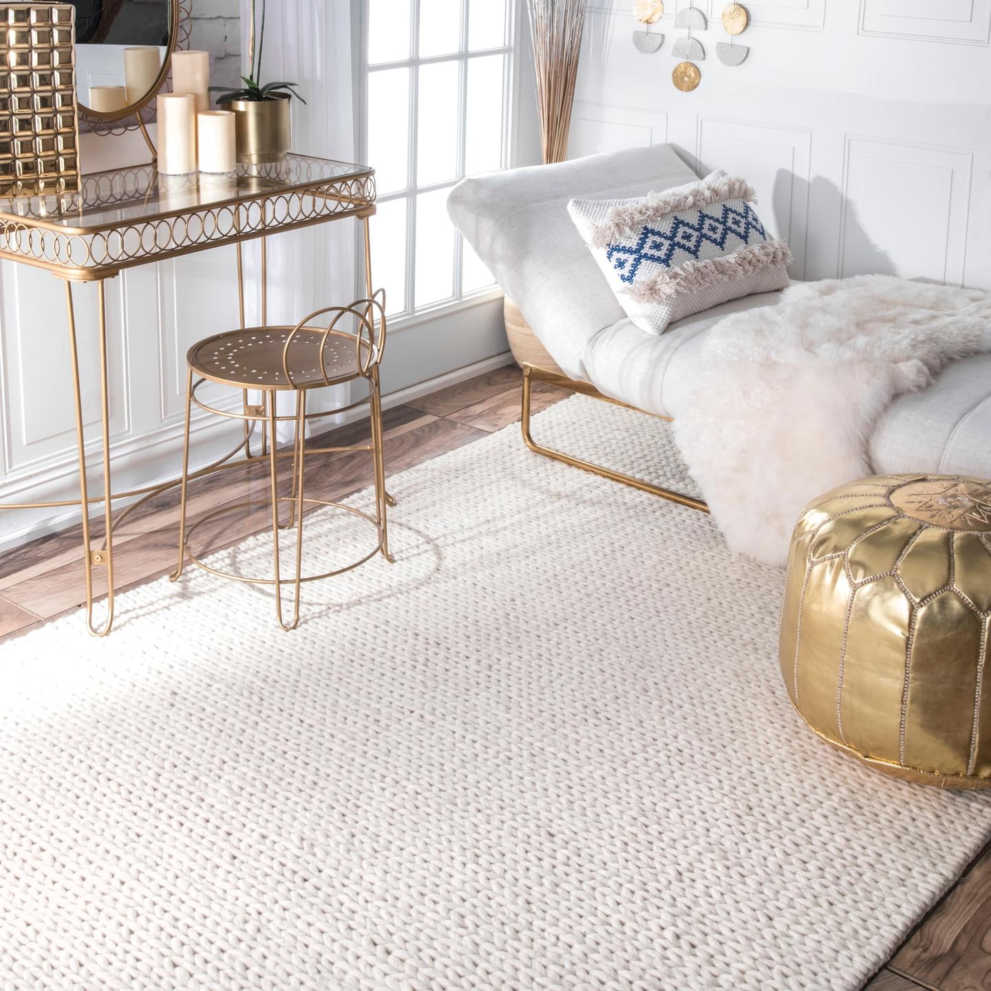 Off-White Braided Wool Round Area Rug, 4'