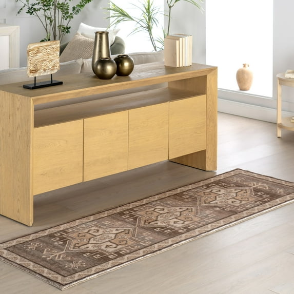 nuLOOM Peony Traditional Medallion Machine Washable Area Rug, 2' 6" x 8', Runner, Peony Brown