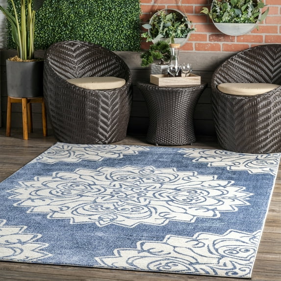 nuLOOM Poppy Blooming Blossom Indoor/Outdoor Area Rug