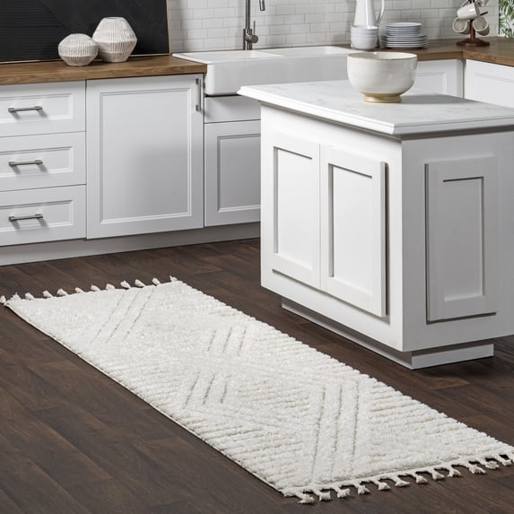 nuLOOM Risette Geometric Shag Tassel Area Rug, 2' 6" x 10', Runner, Risette Ivory