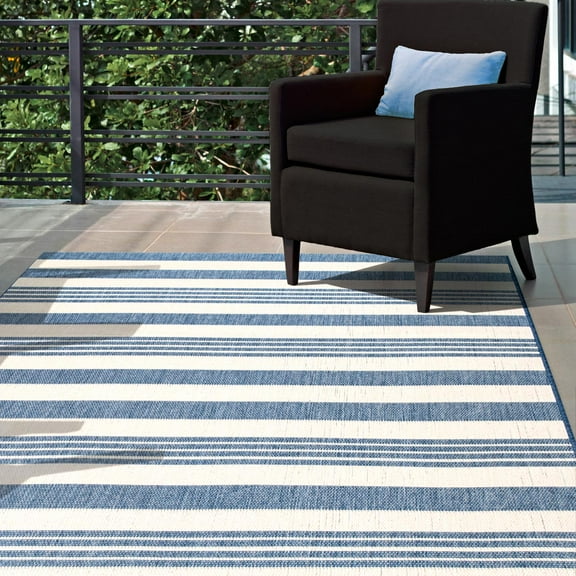 nuLOOM Robin Multi Stripe Indoor/Outdoor Blue 2' x 6' Coastal Runner Rug