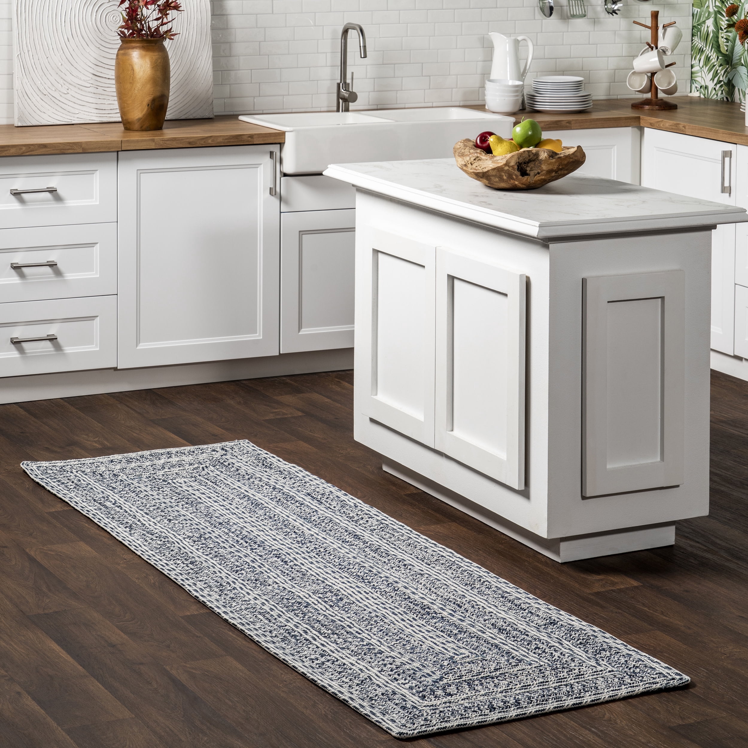 nuLOOM Rowan Braided Texture Indoor/Outdoor Area Rug, 2' 6" x 8', Blue