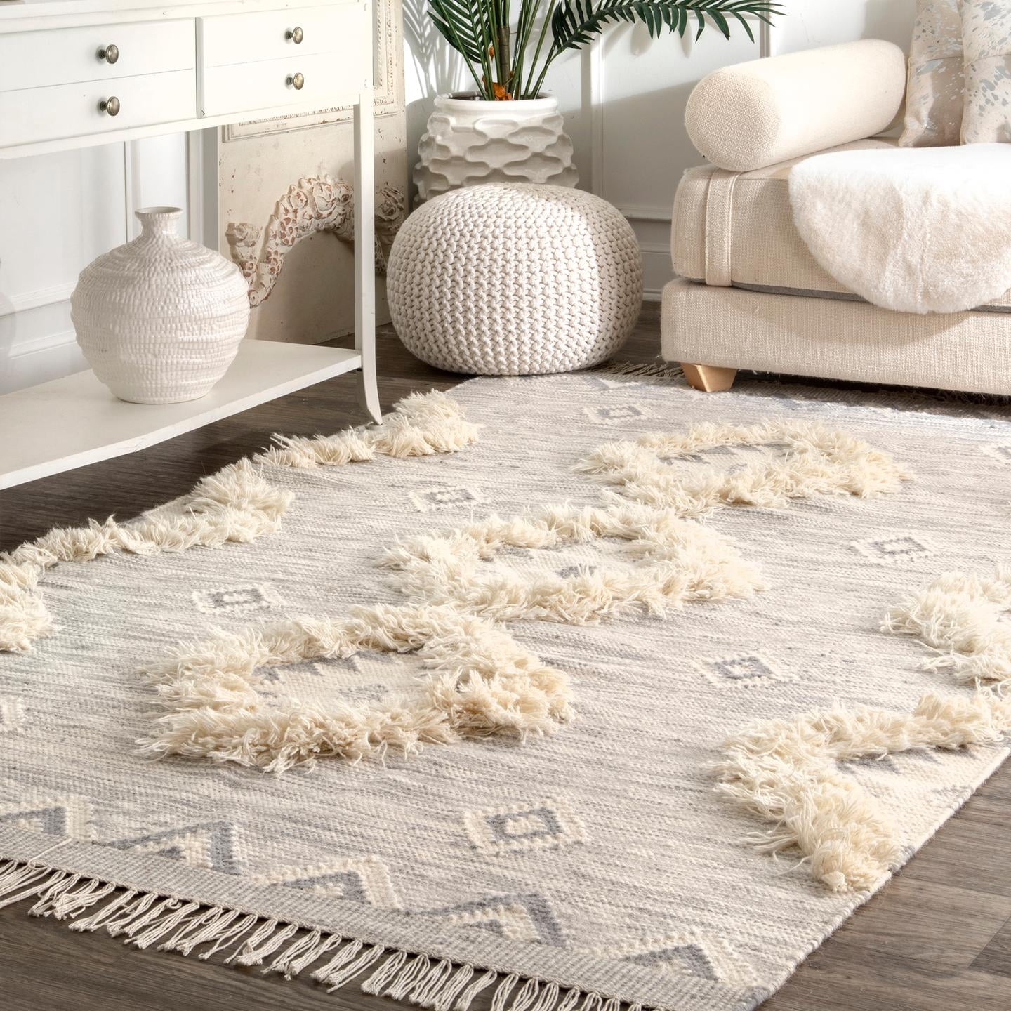 nuLOOM Savannah Moroccan Fringe Area Rug, 6' x 9', Light Gray