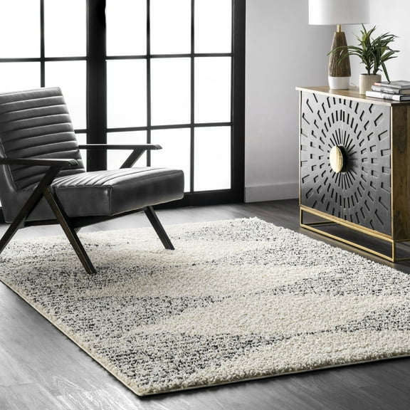 nuLOOM Scarlette Abstract Diamond Shag Area Rug, 5' 3" x 7' 7", Scarlette Off-white