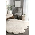 thumbnail image 1 of nuLOOM Sheepskin Octo Pelt Shag Area Rug, 6' x 7', Natural, 1 of 2