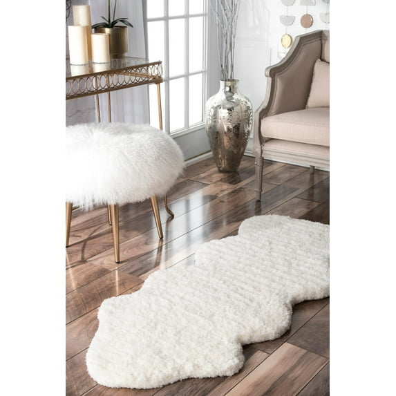 nuLOOM Sheepskin One and a Half Piece Shag Accent Rug, 2' x 4' 5", Natural
