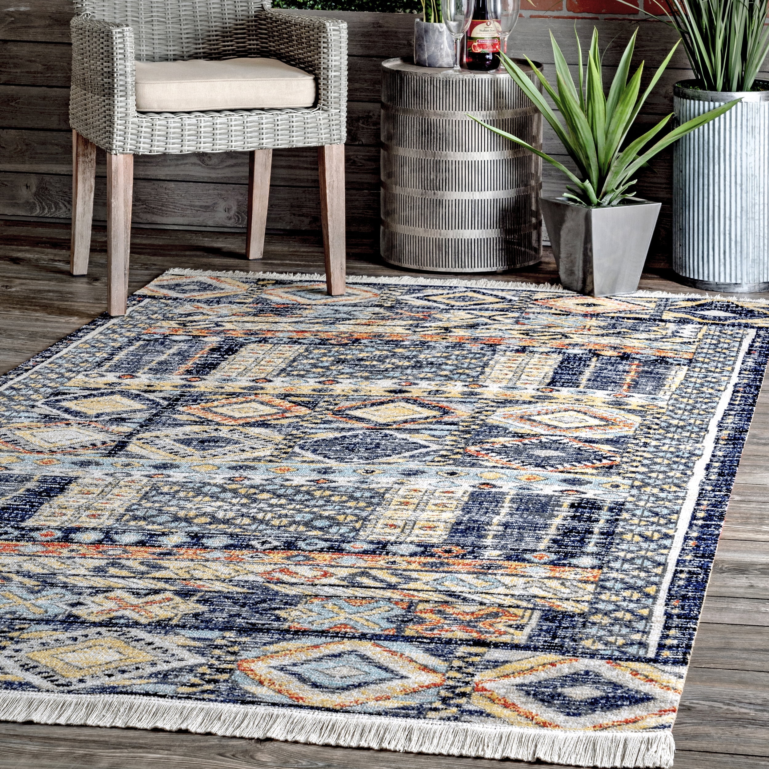 nuLOOM Taliyah Bohemian Fringe Indoor/Outdoor Area Rug, 5' x 8', Multicolor
