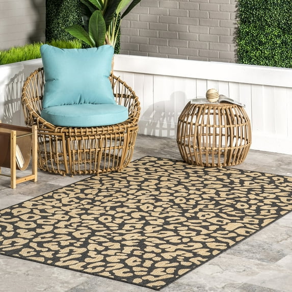 nuLOOM Terenia Leopard Indoor/Outdoor Area Rug, 6' 7" x 9', Dark Gray