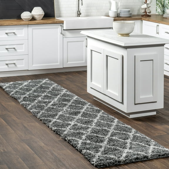 nuLOOM Tess Moroccan Shag Area Rug, 2' 8" x 8', Runner, Grey
