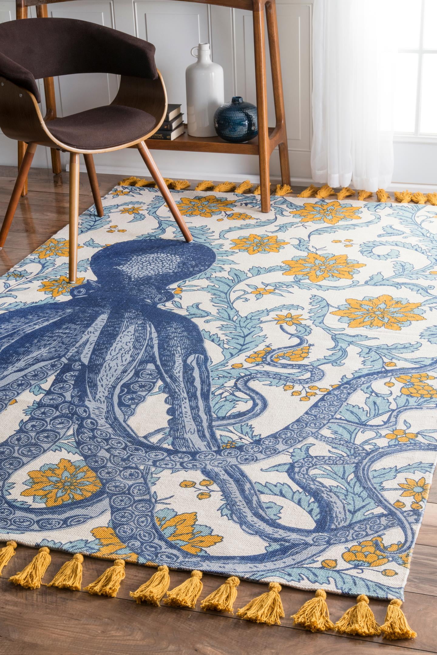 Handmade Octopus Floral Cotton Area Rug, 7'6" x 9'6", Multicolor