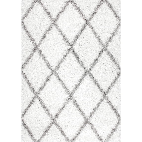 nuLOOM Trellis Cozy Soft & Plush Shag Area Rug, 7' 10" x 10', White