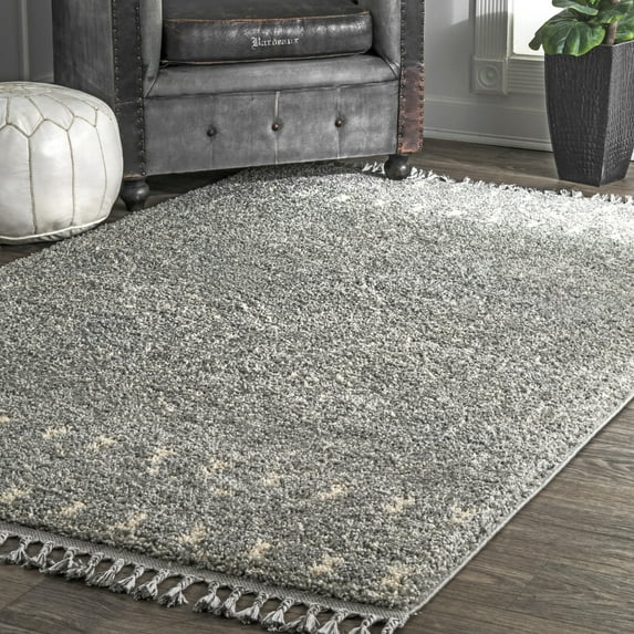 nuLOOM Vasiliki Moroccan Shag Tasseled Area Rug, 3' x 5', Vasiliki Silver