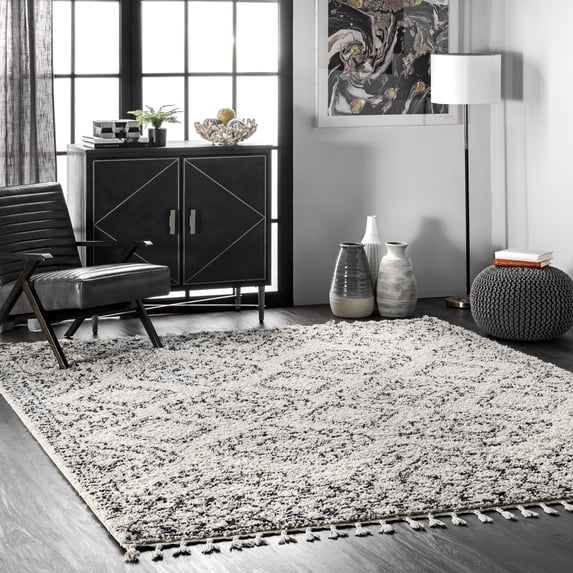 nuLOOM Vasiliki Moroccan Shag Tasseled Area Rug, 8' x 11', Off-White