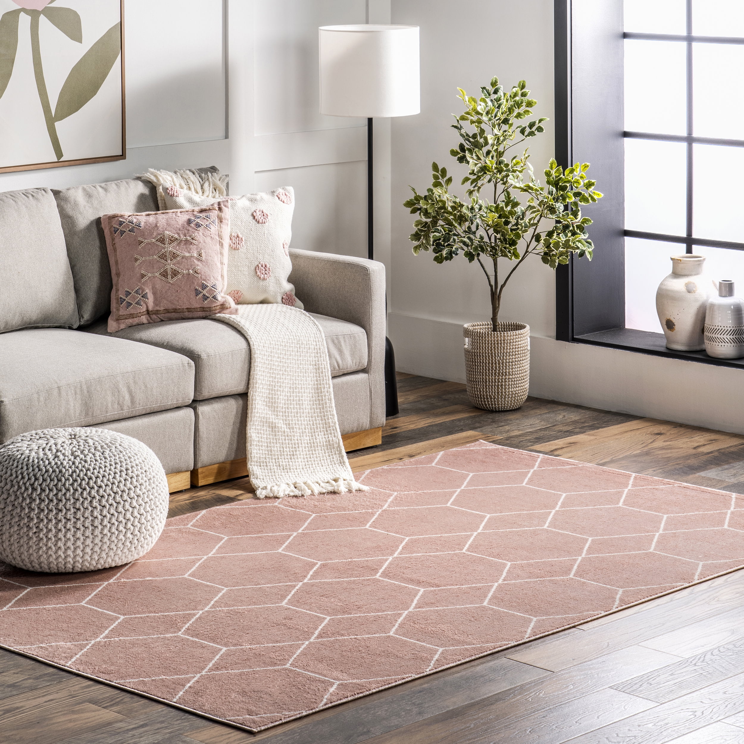 Pink Geometric Synthetic Medium Pile 4' x 6' Area Rug