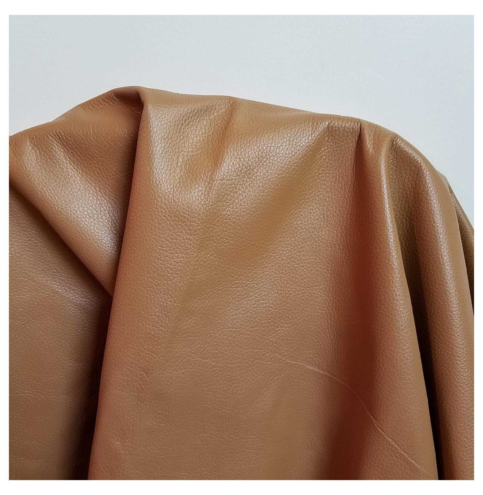 or Light Tan Weekender 2.5-3.0 oz Pebble Grain Soft Upholstery Chap Cowhide Genuine Leather Hide Skin 17 to 22 Square Feet (Over 30"x 50")