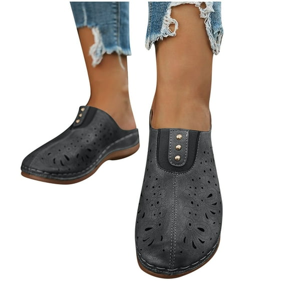 purcolt Womens Mule Clogs Closed Toe Slip-On Sandals with Carved Floral Design Comfortable Casual Summer Shoes