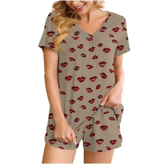 qucoqpe Comfy Lounge Sets for Women Fashion Floral Print Short Sleeve V-Neck Tops and Pockted Shorts Sets 2 Piece Casual Loose Pajamas for Women Set