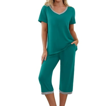 qucoqpe Comfy Lounge Sets for Women Short Sleeve V-Neck Tops and Floral Print Wide Leg Pants Loose Capri Pajama Set